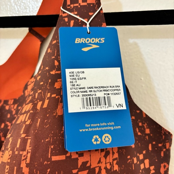 NWT Brooks Seamless Racerback Run Bra Size 40E | Glitch Print/Copper | 350085213 - Picture 7 of 9